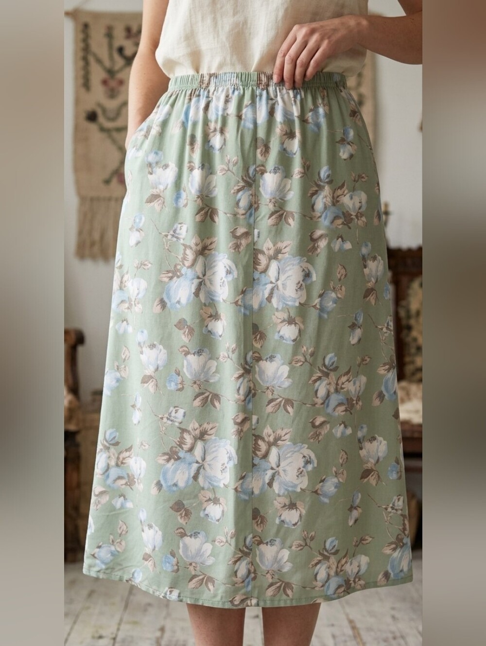 Vintage Floral Rayon Skirt Size Large USA Made Sage 100% Rayon Rare 220 Hickory
